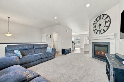 4959 93rd Lane N, Brooklyn Park, MN 55443
