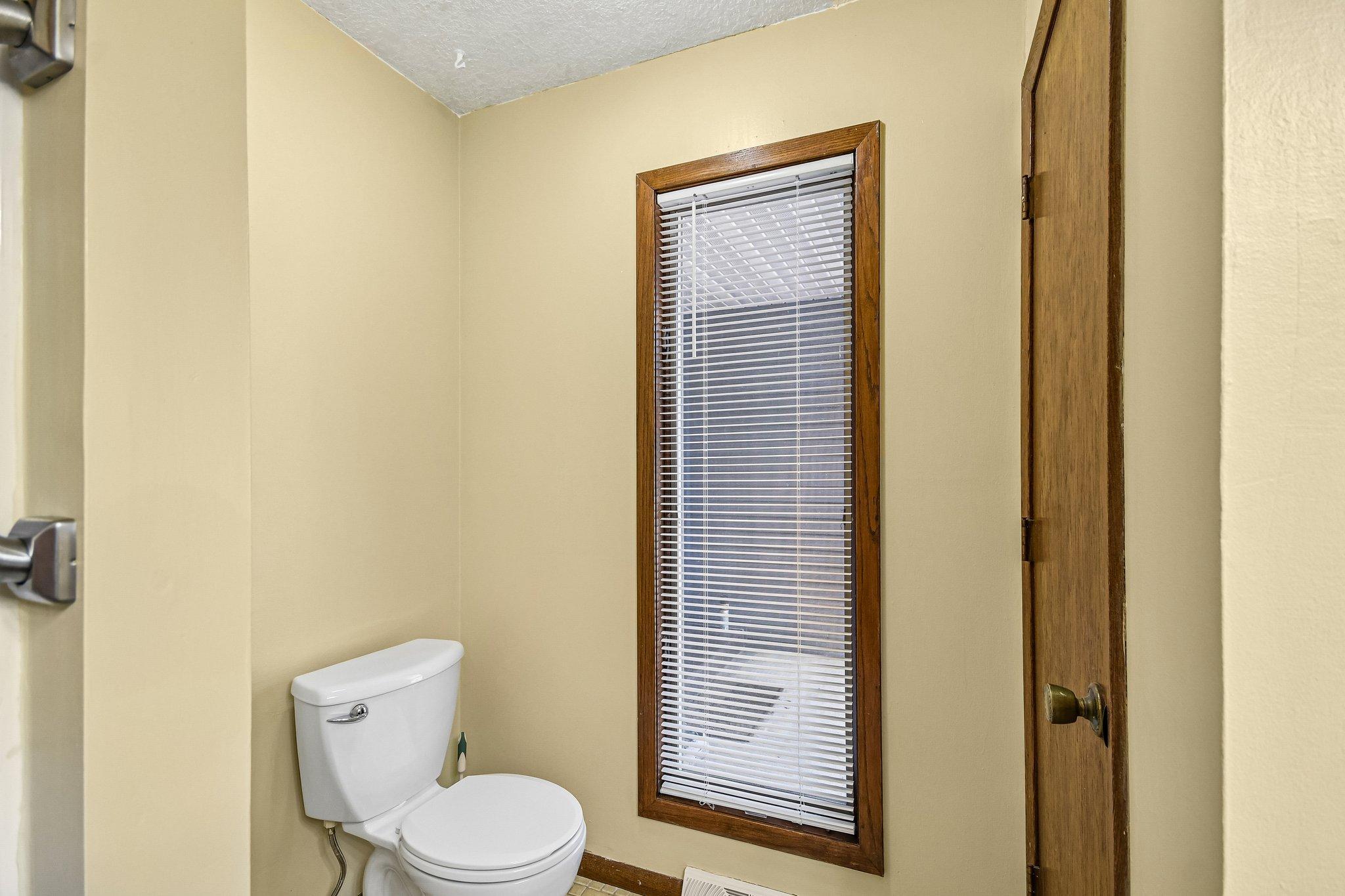 17-web-or-mls-191st Ln NW-S2008-031r.jpg