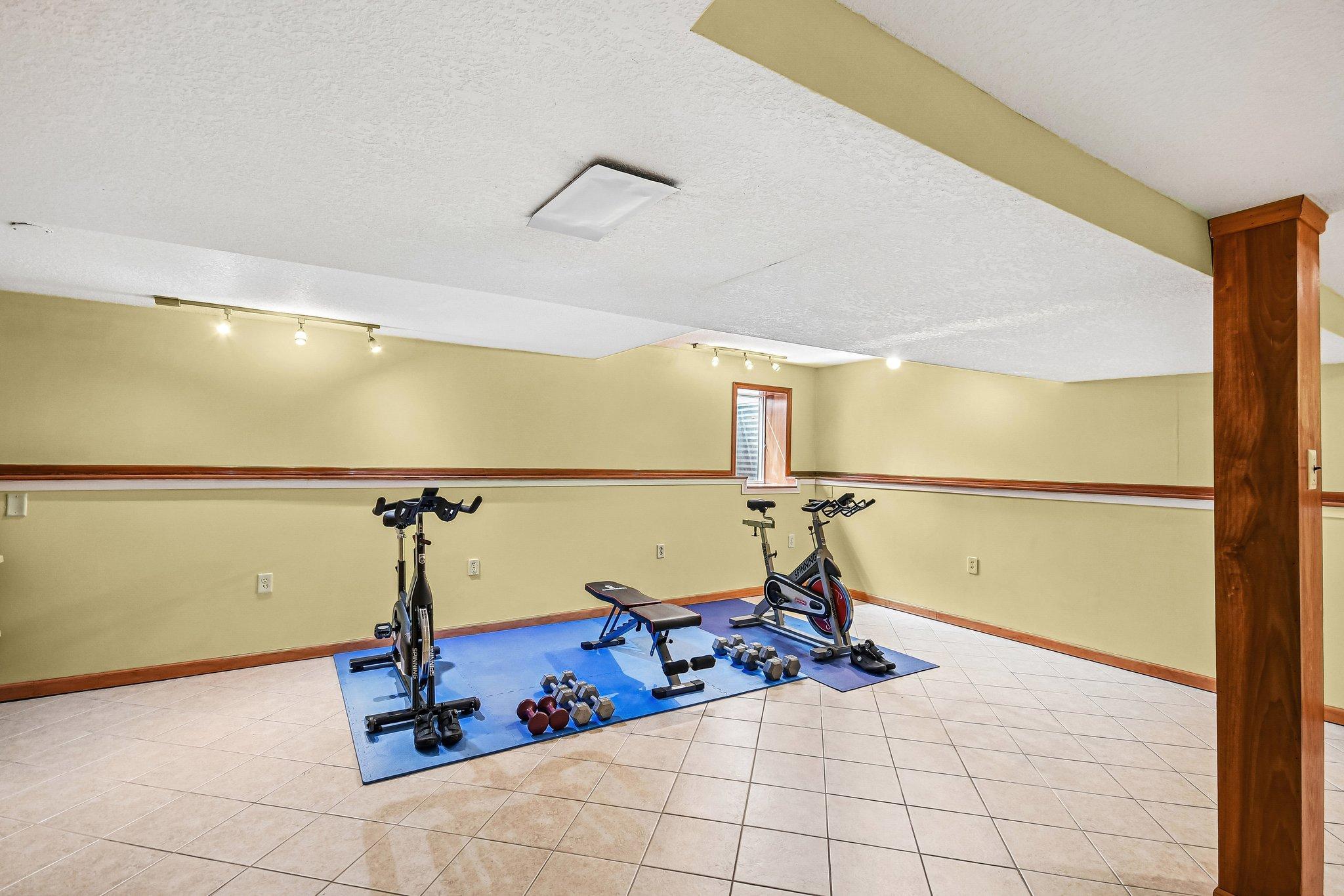 5-web-or-mls-191st Ln NW-S2008-054rr.jpg