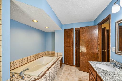3370 191st Lane NW, Oak Grove, MN 55303