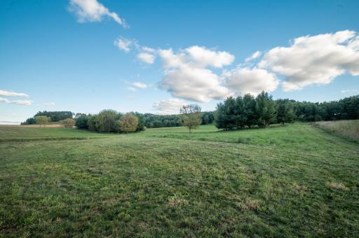 420 420th Avenue, Menomonie, WI 54751