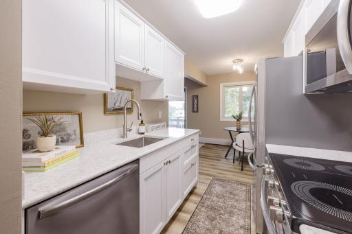 4407 Wilshire Boulevard, 310, Mound, MN 55364