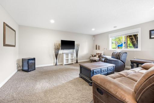 1306 Bellavista Drive, Buffalo, MN 55313