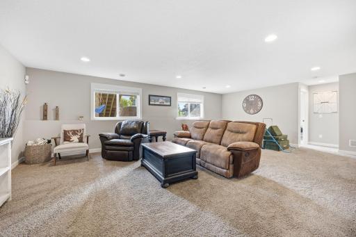 1306 Bellavista Drive, Buffalo, MN 55313