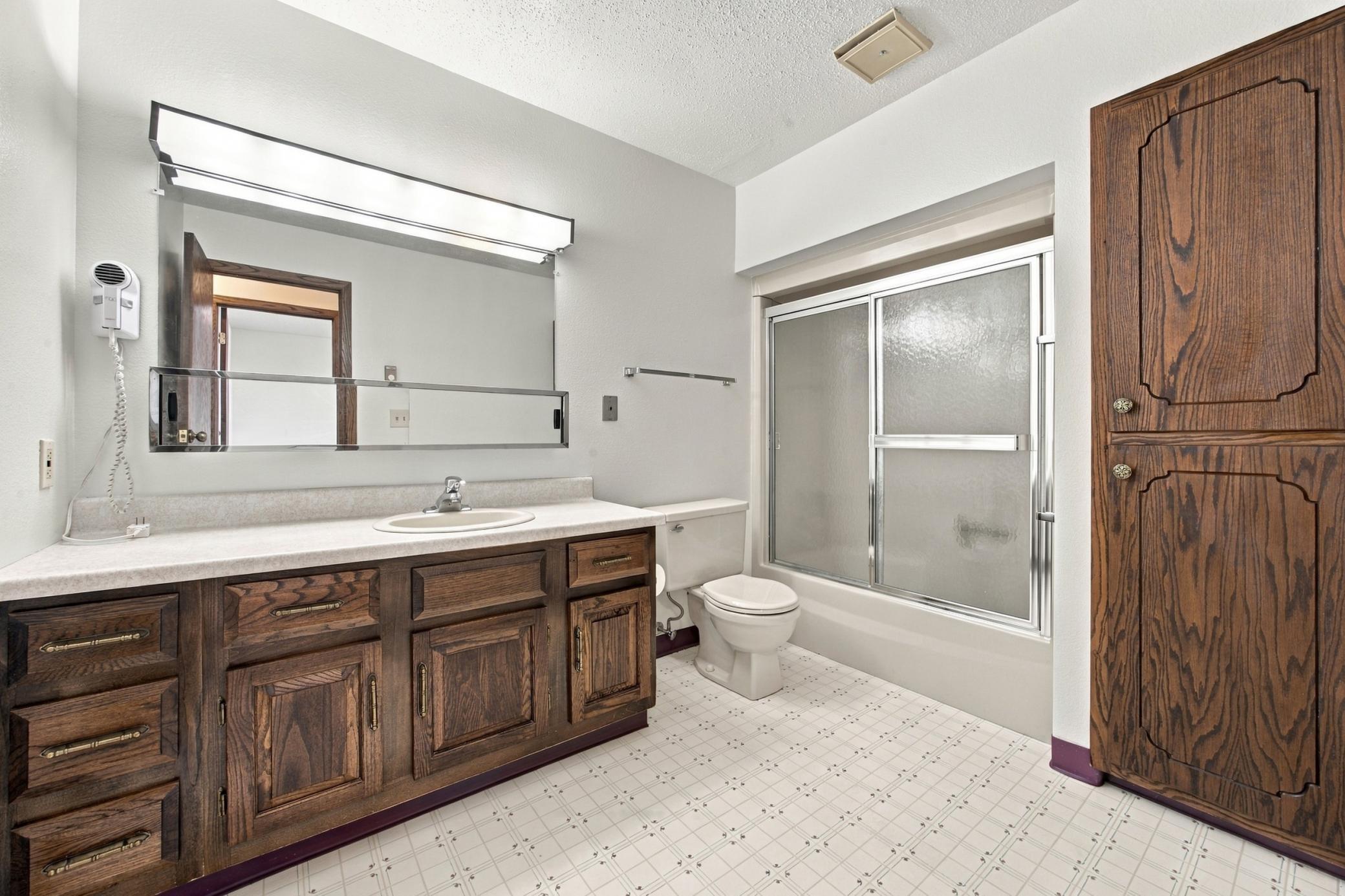 Large bathroom