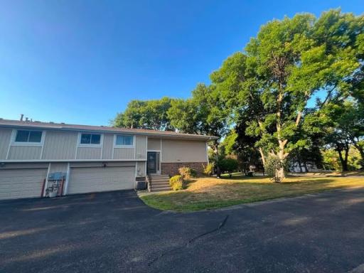 6623 Ives Lane N, Maple Grove, MN 55369