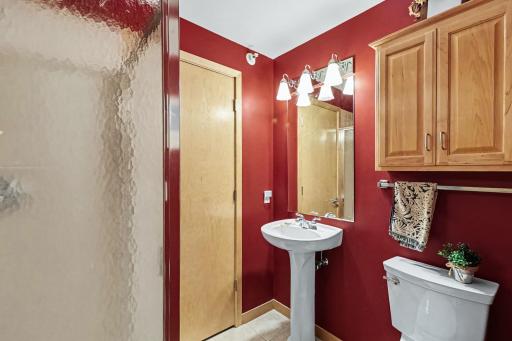 820 Emerald Street, 117, Saint Paul, MN 55114