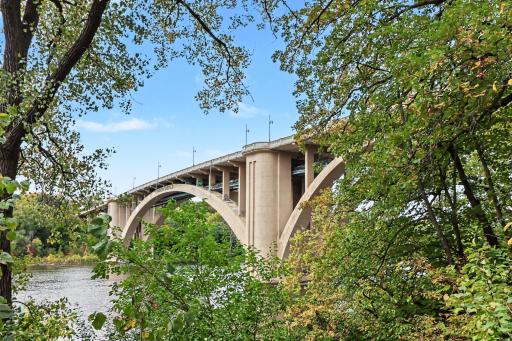 Enjoy nearby Mississippi River views and walking / biking trails from the Franklin St. Bridge -