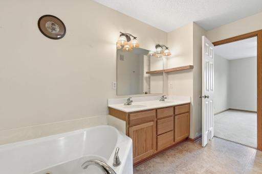 3534 Sterling Heights Drive, A, River Falls, WI 54022