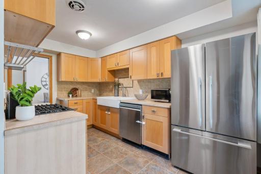 6737 Columbus Avenue, Richfield, MN 55423