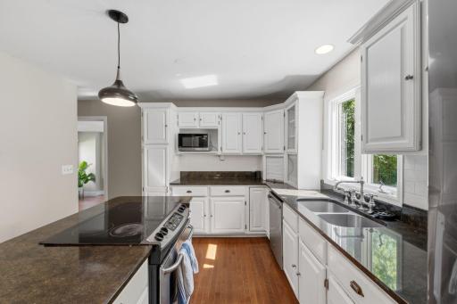 25745 Wild Rose Lane, Excelsior, MN 55331