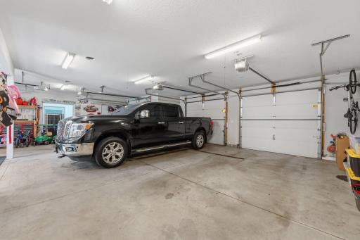 25745 Wild Rose Lane, Excelsior, MN 55331