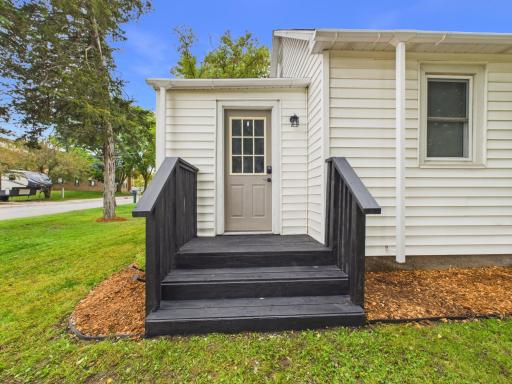 130 4th Avenue S, Foley, MN 56329