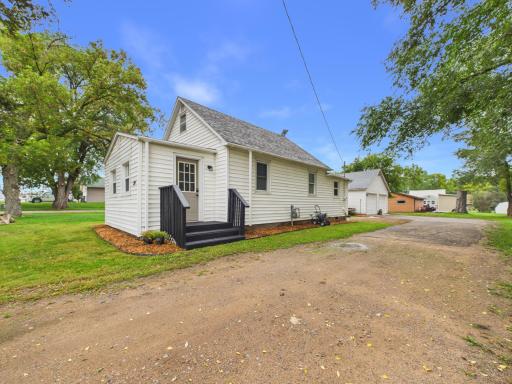 130 4th Avenue S, Foley, MN 56329