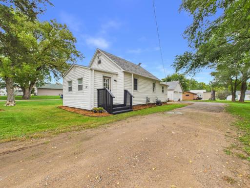 130 4th Avenue S, Foley, MN 56329