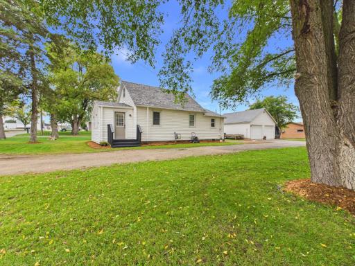 130 4th Avenue S, Foley, MN 56329