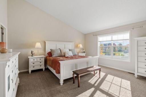 19372 140th Avenue N, Rogers, MN 55374