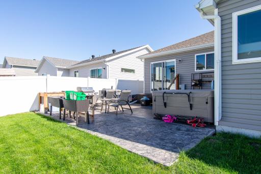 2760 Westwood Street W, West Fargo, ND 58078