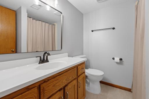 40818 Finley Road, North Branch, MN 55056