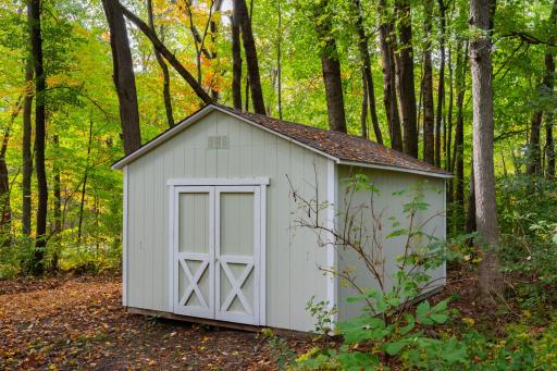 20261001_40818_FinleyRoad_NorthBranch_Exterior_12.jpg