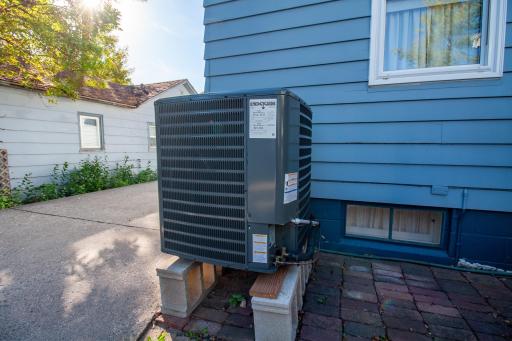 908 W Linden Street W, Fergus Falls, MN 56537