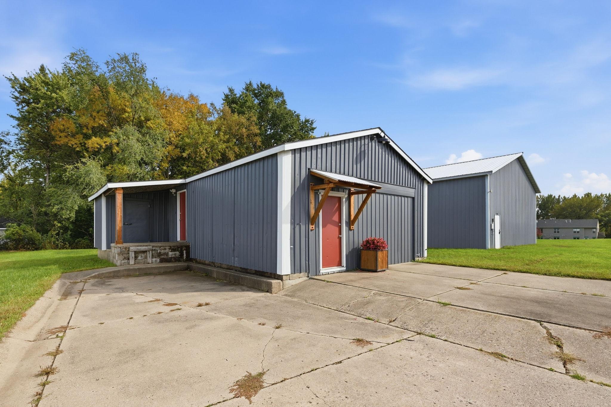 Property photo for 520 & 522 Highway 7 E, Hutchinson, MN 55350