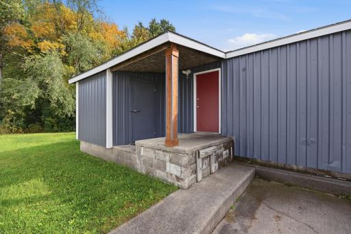 520 & 522 Highway 7 E, Hutchinson, MN 55350