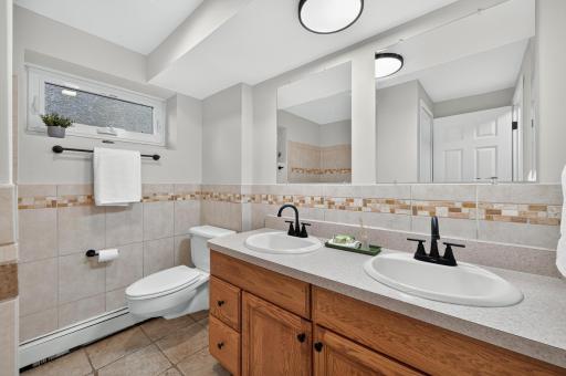 2619 Hayes Street NE, Minneapolis, MN 55418
