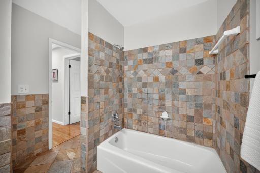 2619 Hayes Street NE, Minneapolis, MN 55418