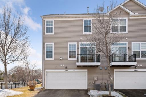 7601 Elm Grove Circle, New Hope, MN 55428