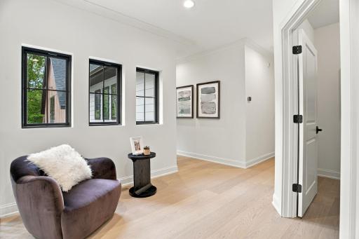 99-web-or-mls-1426_Holdridge_Cir_Wayzata_MN_55391_082.jpg