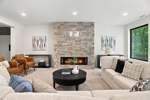139-web-or-mls-1426_Holdridge_Cir_Wayzata_MN_55391_032.jpg