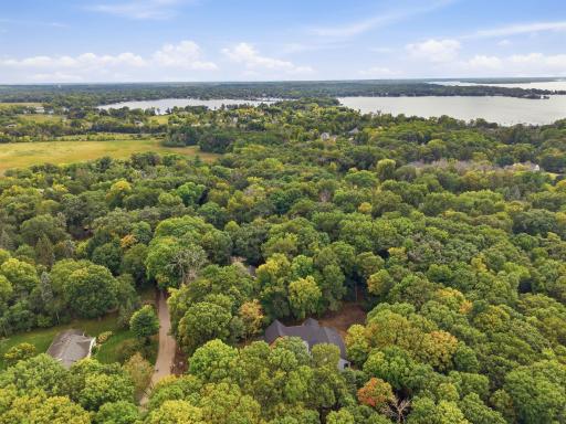 145-web-or-mls-1426_Holdridge_Cir_Wayzata_MN_55391_006.jpg