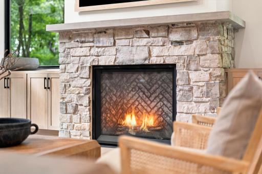 12-web-or-mls-1426_Holdridge_Cir_Wayzata_MN_55391_037.jpg