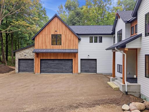4-web-or-mls-1426_Holdridge_Cir_Wayzata_MN_55391_002.jpg