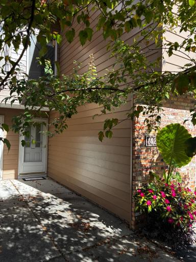 14216 Chestnut Drive, Eden Prairie, MN 55347