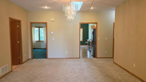 1106 Devito Street, 6, Marshall, MN 56258