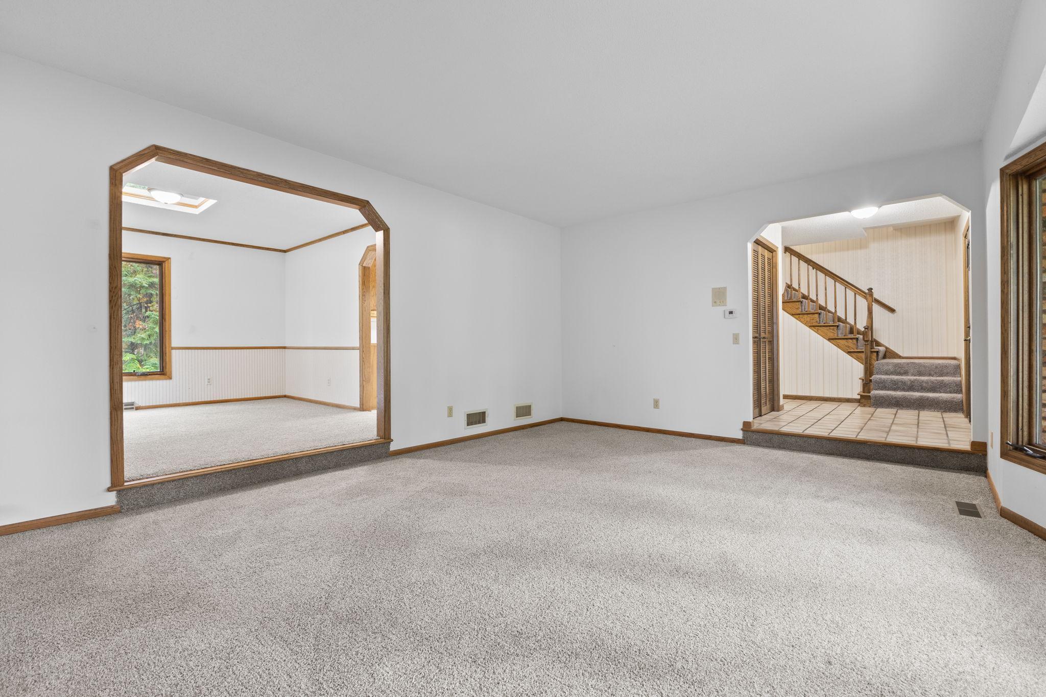 Vivid Spaces_12083 Dogwood St NW_015.jpg