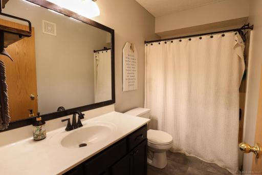 1370 Brookhaven Drive, Hammond, WI 54015