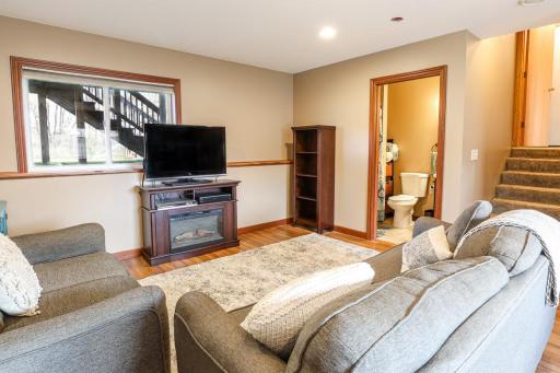 1370 Brookhaven Drive, Hammond, WI 54015