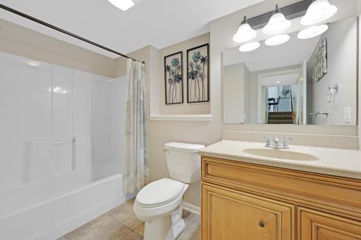 10632 Wren Street NW, Coon Rapids, MN 55433