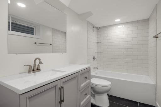 4150 Abbott Avenue N, Robbinsdale, MN 55422