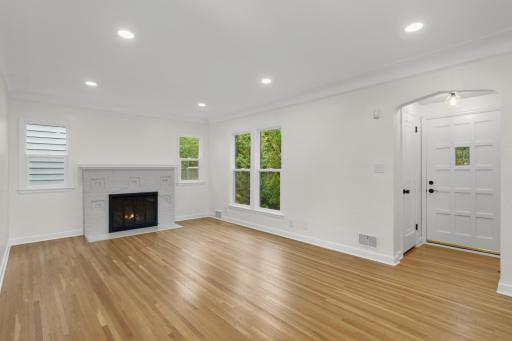 4150 Abbott Avenue N, Robbinsdale, MN 55422