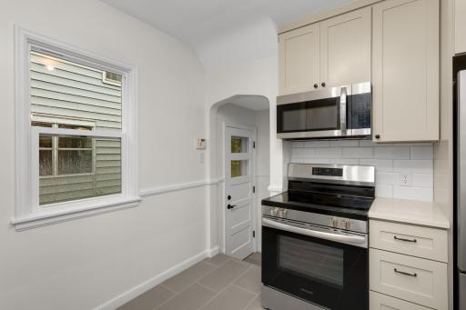 4150 Abbott Avenue N, Robbinsdale, MN 55422
