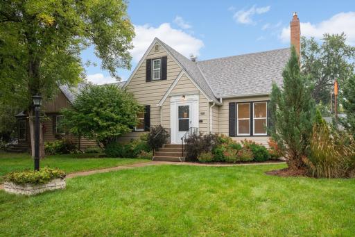4150 Abbott Avenue N, Robbinsdale, MN 55422
