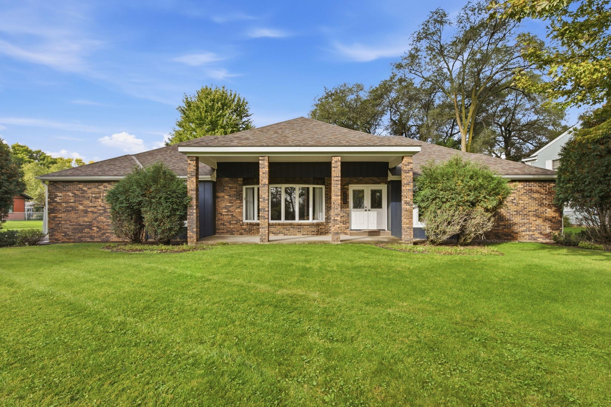 Property photo for 802 Aldon Drive, Saint Cloud, MN 56301