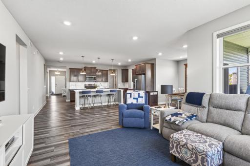 6029 Idsen Avenue S, Cottage Grove, MN 55016
