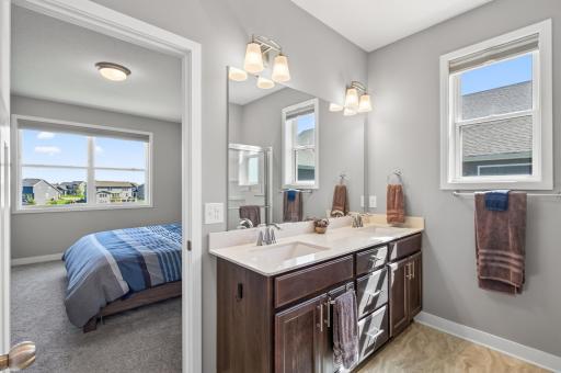 6029 Idsen Avenue S, Cottage Grove, MN 55016