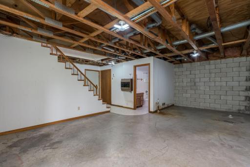 1207 William Street, Kasota, MN 56050