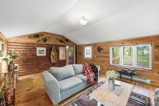 11-web-or-mls-20986 Cross Lake Rd -11.jpg